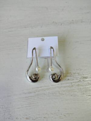 AROS DE FIESTA FORMA ESPIRAL CON DETALLE EN PERLA